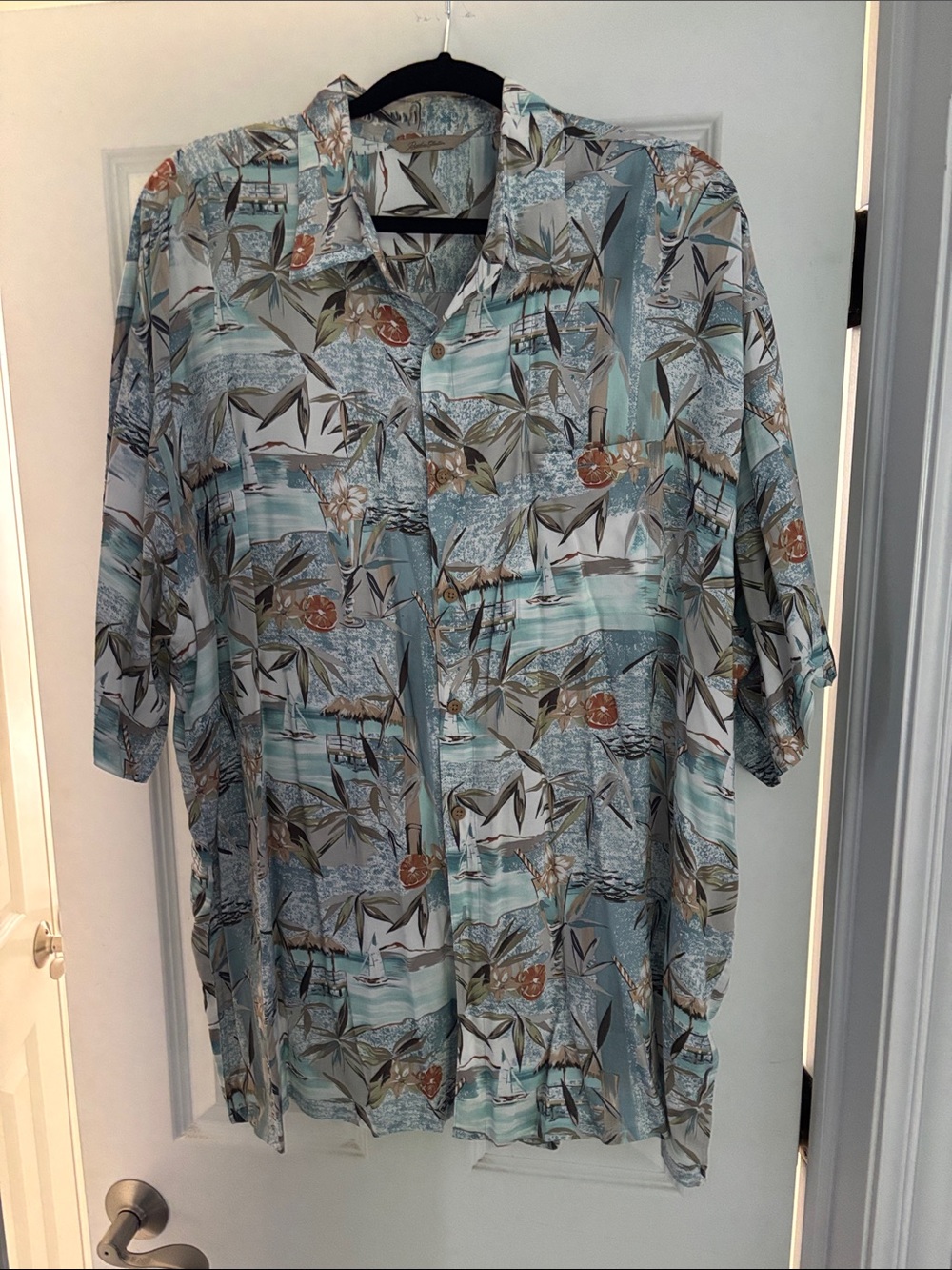 Men's Light Blue Tropical Button-Down Camp Shirt